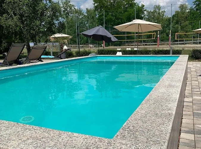 Mohácsi Wellness és Lovasklub Maison d'hôtes 3*