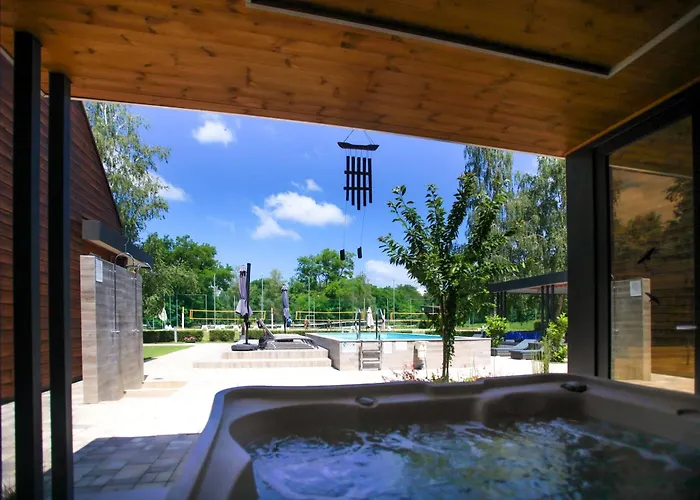 Mohácsi Wellness és Lovasklub Mohács