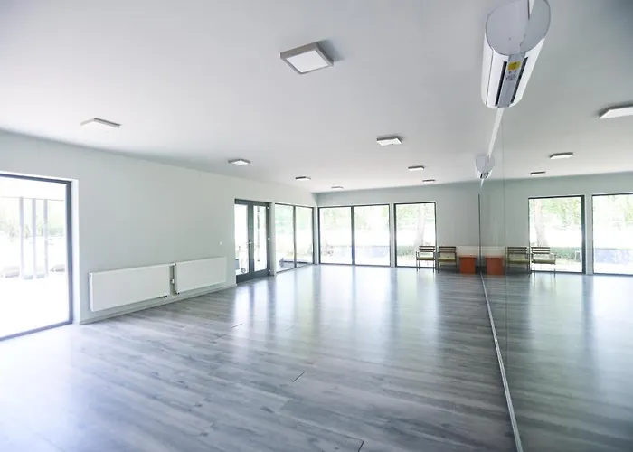 Mohácsi Wellness és Lovasklub Maison d'hôtes Mohács
