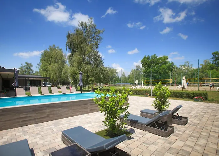 Mohácsi Wellness és Lovasklub Maison d'hôtes 3*